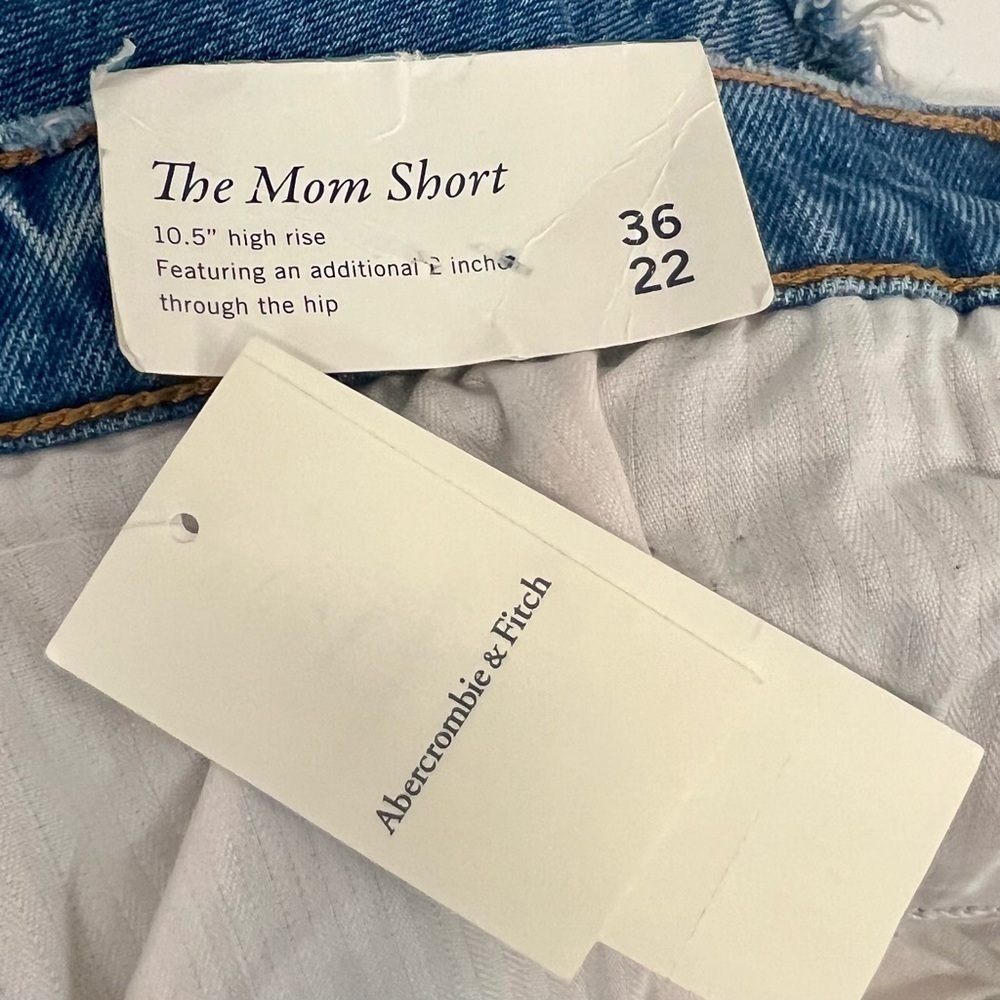 Abercrombie & Fitch Curve Love Mom Short High Rise Med Wash Denim Shorts NWT 36 - Picture 10 of 14